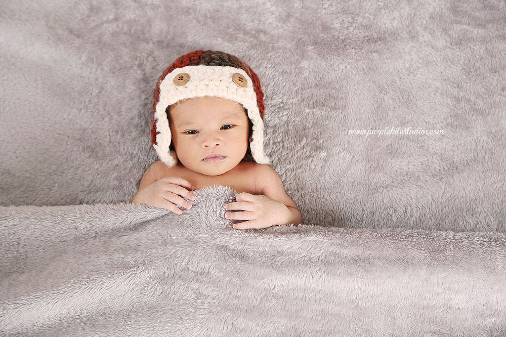Xavier Ely Chase @ 11 days old by Purple Kite Studios